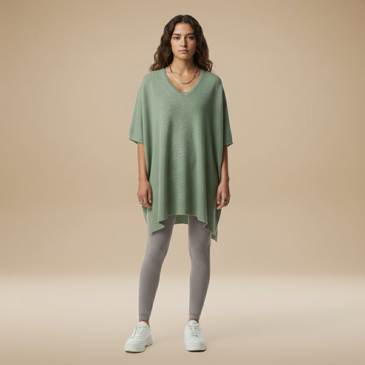 ERICA | Solid-color poncho with a V-neck and loose fit